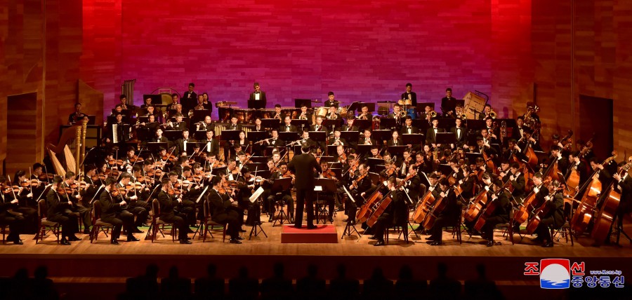 12-首都に溢れる慶祝の歓喜